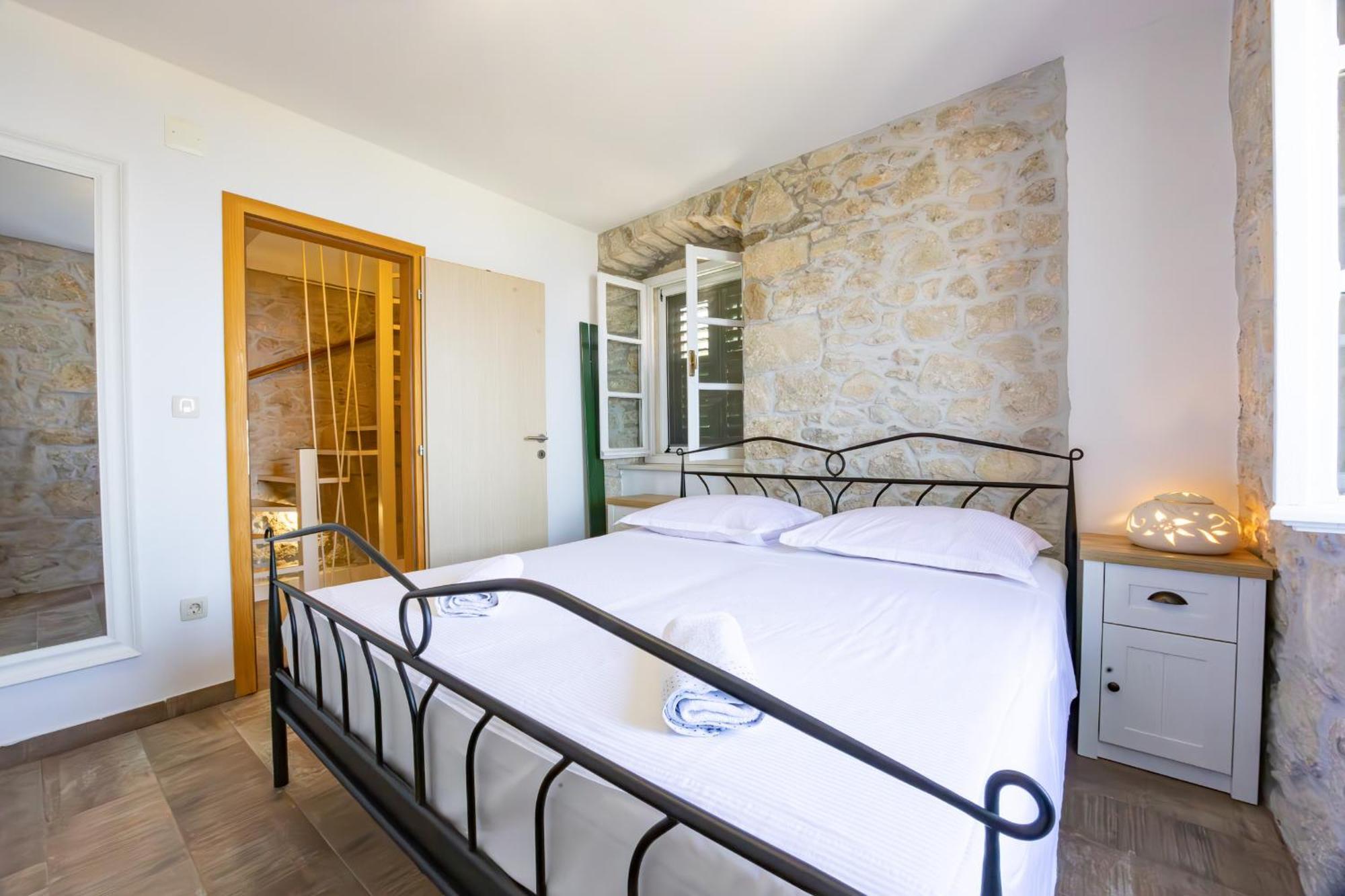 Stone House Kurtic Stara Podgora Villa Exterior foto
